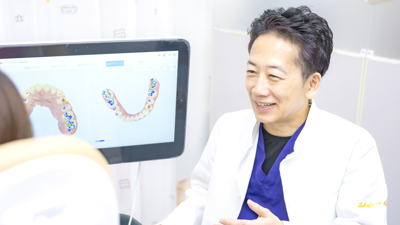 吉祥寺の矯正歯科として歯並びの相談に乗る院長