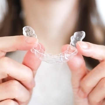 後戻り防止のために装着するリテーナー