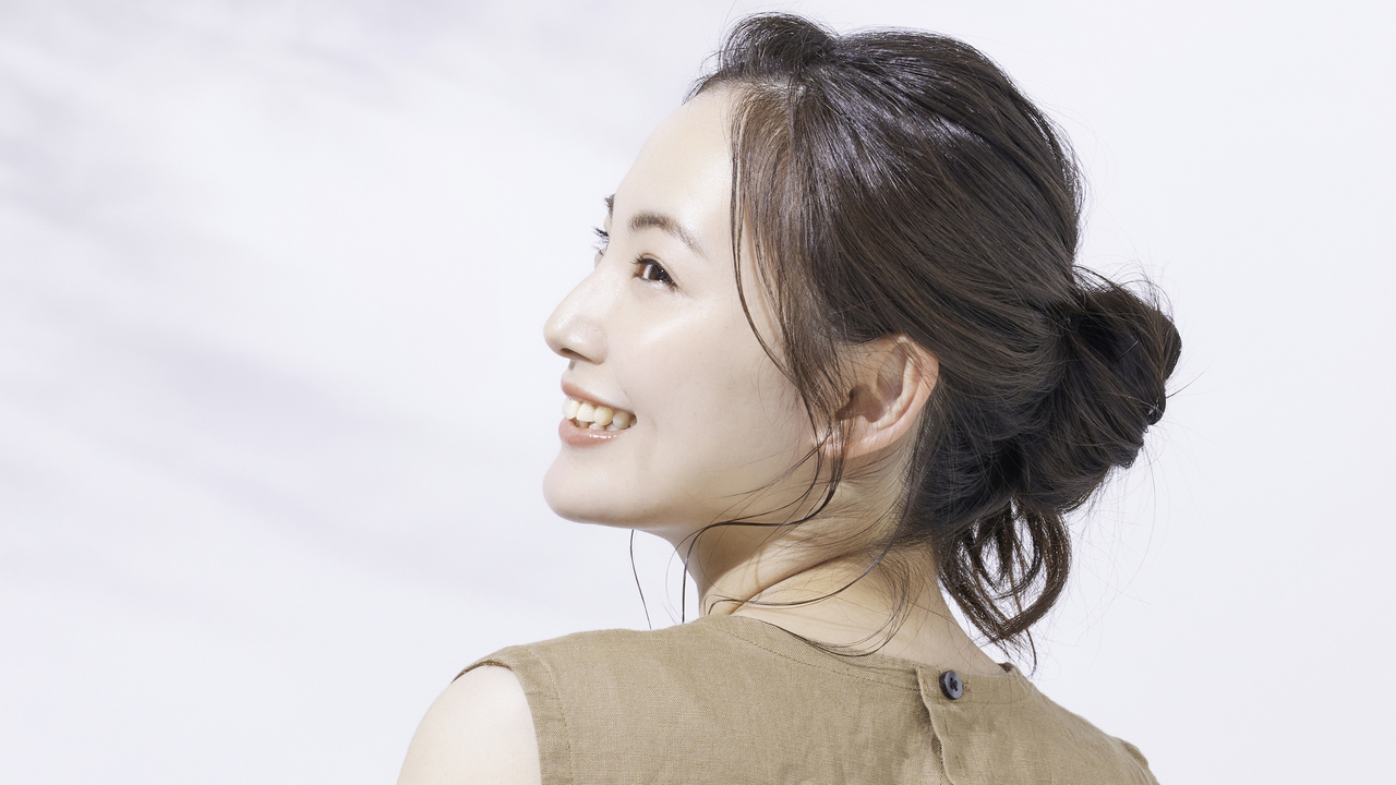 大人の矯正に前向きな女性
